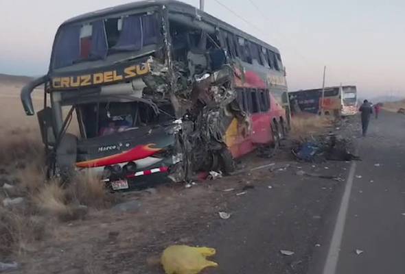 Tiga maut, puluhan cedera dalam kemalangan bas di Peru