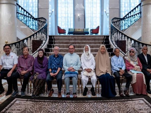 Kerajaan beri perhatian serius usaha angkat martabat seni, sastera negara - PM Anwar