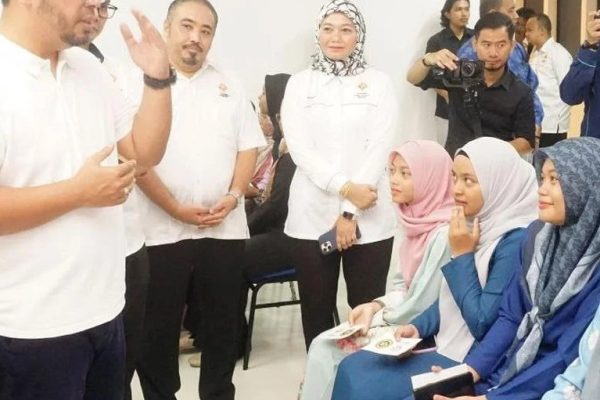 Isu nikah, kerajaan perkukuh kerjasama dengan agensi agama selatan Thailand