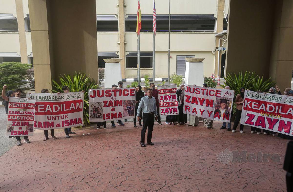'Saya mahu keadilan untuk Zayn, anak dan menantu' - Zahari