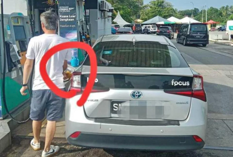 Jual petrol RON95 kepada warga asing, pengusaha stesen minyak berdepan denda RM1j