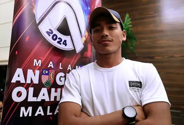 Muhammad Fakhrul Afizul idam satu emas di SUKMA 2024