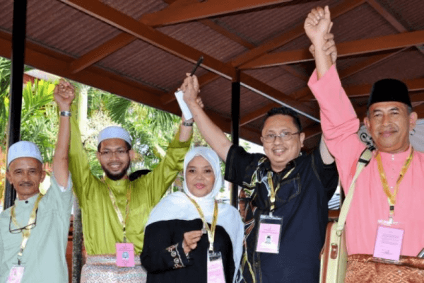 Siri Ke-20: Kak Lah dibawa ke Kampung Telaga Papan sempadan Kelantan-Terengganu