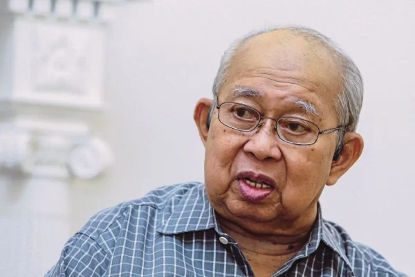 'Keputusan kekalkan kerusi 6 bekas Ahli Parlimen BERSATU hanya bermotif politik' - Ku Li