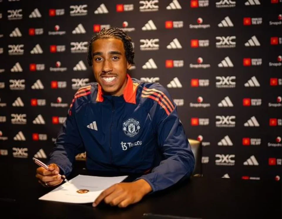 Man United ikat Yoro lima tahun