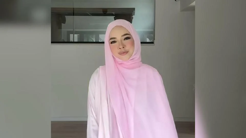 Saya minta cerai, tak mengapa jika dia bersama wanita lain - Nora Danish