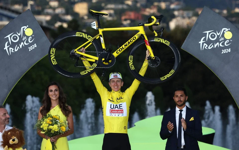 Pogacar menang Tour de France kali ketiga