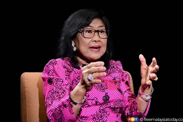Henti bagi ‘musang jaga reban ayam’, kata Rafidah