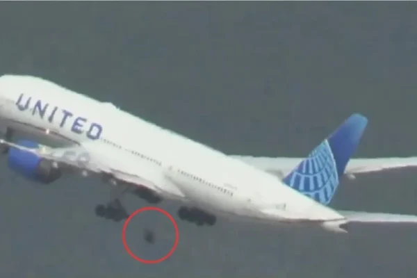 United Airlines siasat punca roda pesawat tercabut