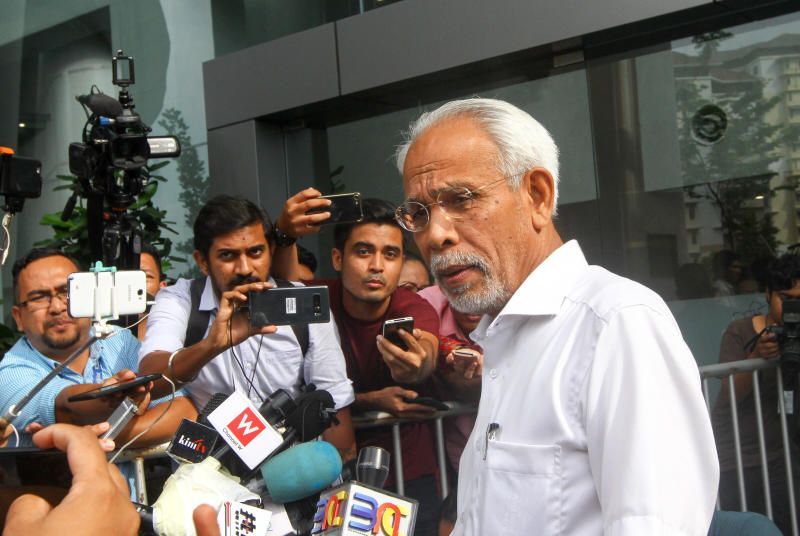 Keputusan Johari beri kesan kepada kerajaan, tidak jamin kestabilan politik – Shahrir