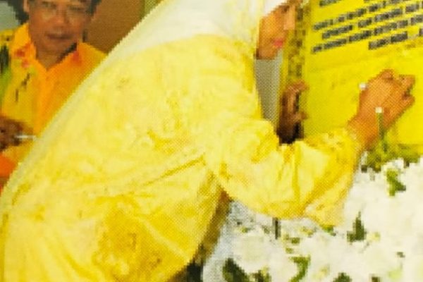 Siri Ke-18: Pergaulan dengan Mak Bonda