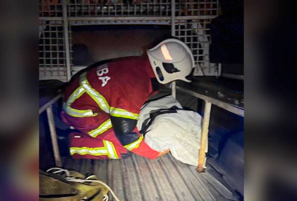 Kanak-kanak lelaki rentung dalam kebakaran rumah