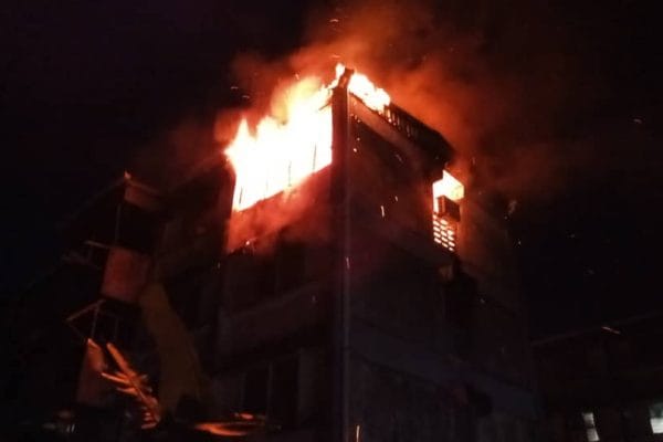 Tujuh penghuni nyaris rentung dalam kebakaran di kuarters IPD Miri