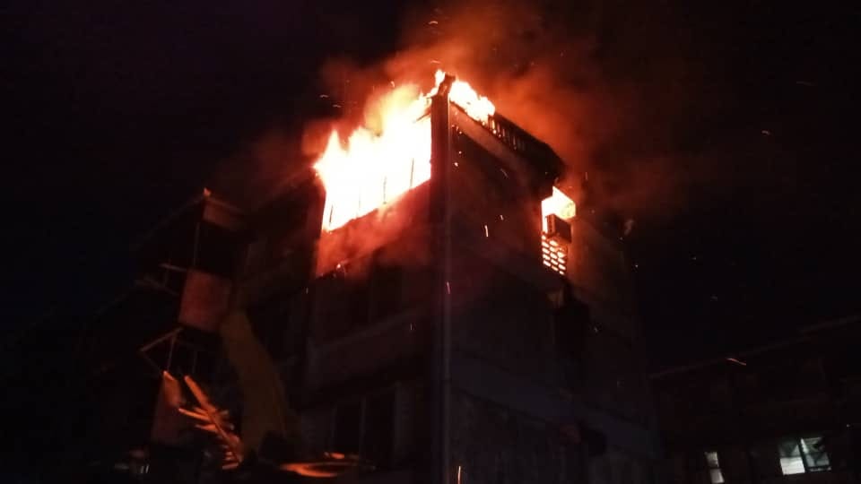 Tujuh penghuni nyaris rentung dalam kebakaran di kuarters IPD Miri