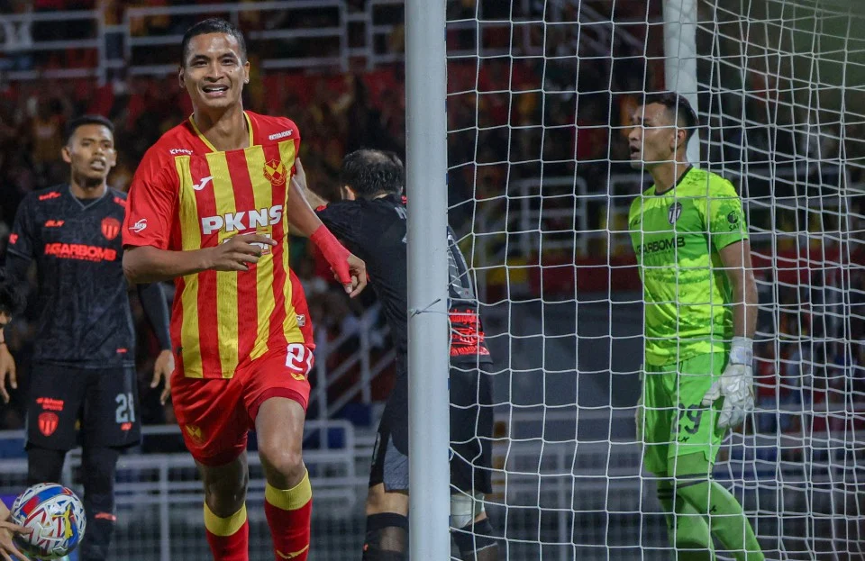 Selangor benam TFC ke final Piala FA