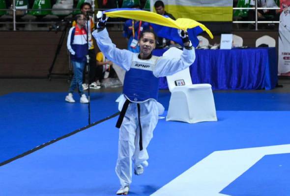 Putri Nurrafqistina Damia sumbang emas keempat taekwondo Perlis