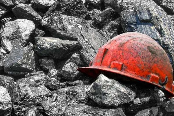 12 terbunuh dalam tanah runtuh di barat laut Pakistan