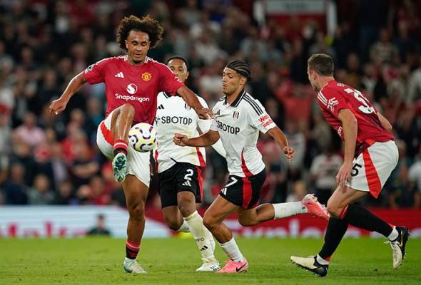 EPL: Sentuhan emas Zirkzee pastikan United buka langkah dengan kemenangan