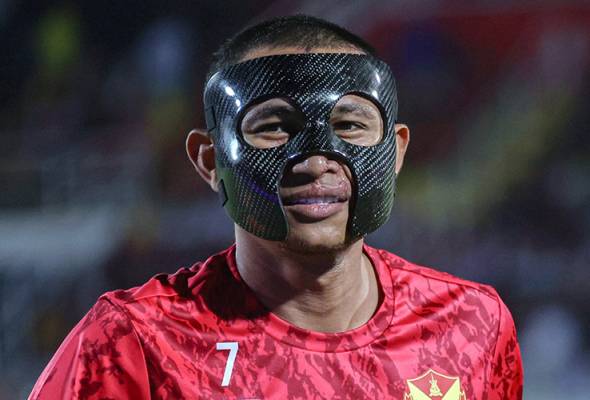 Topeng Faisal Halim direka khas penyelidik Universiti Malaya