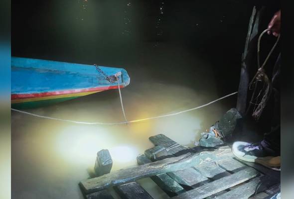 Budak perempuan dikhuatiri dibaham buaya ketika mandi sungai