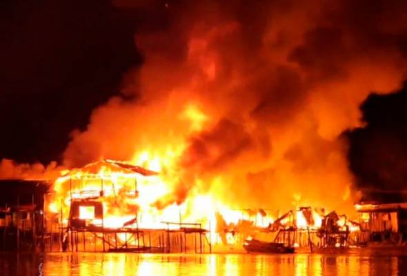 Rumah DJ Iskandar Joni antara yang musnah dalam kebakaran