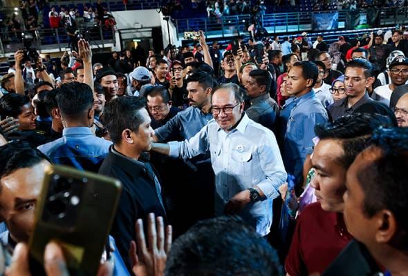 PM Anwar mahu tukar pemimpin 'lembab'