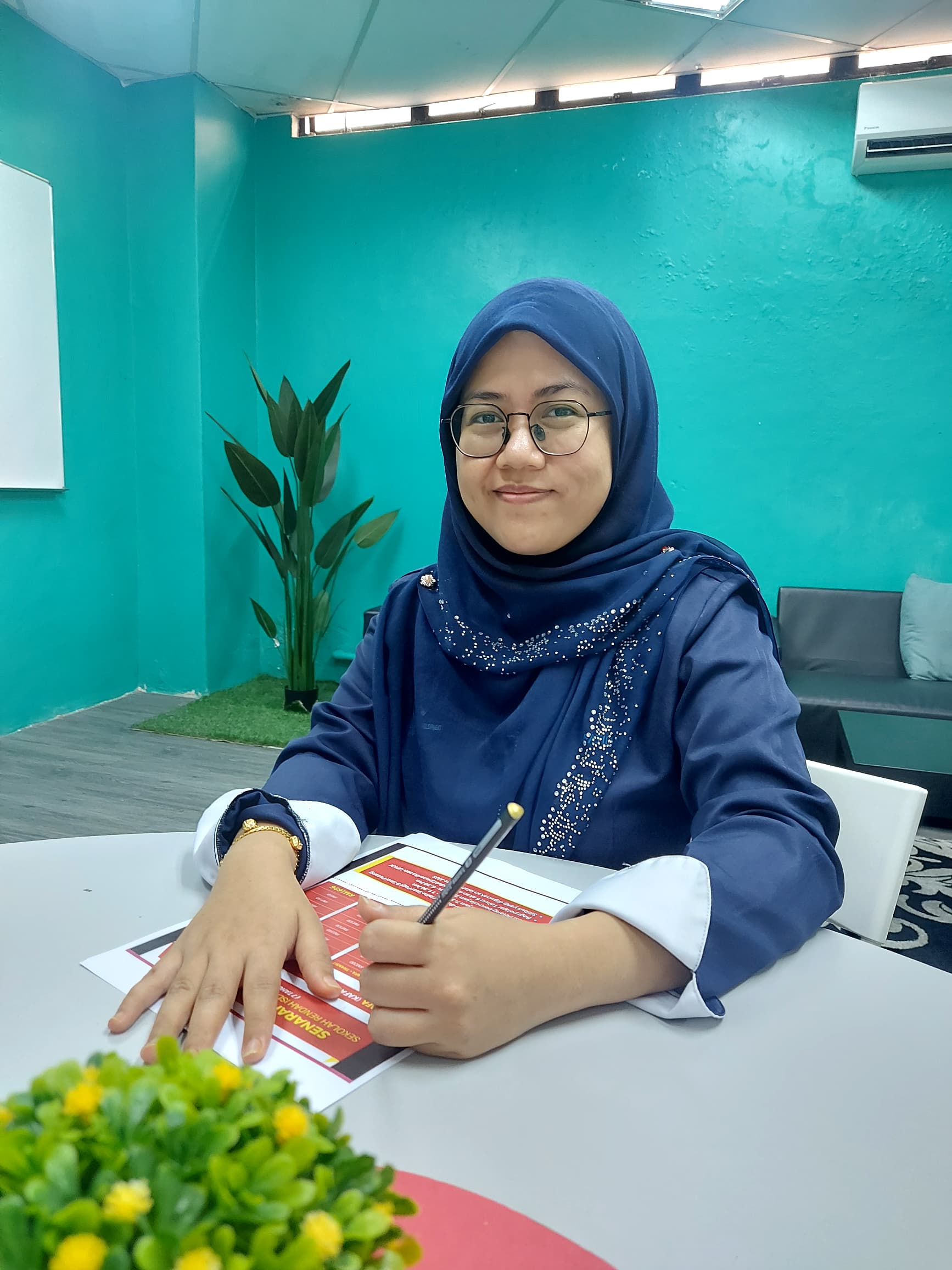USIM Education ‘diam-diam berisi’