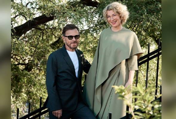 Anggota Abba Bjorn Ulvaeus kahwini pasangan