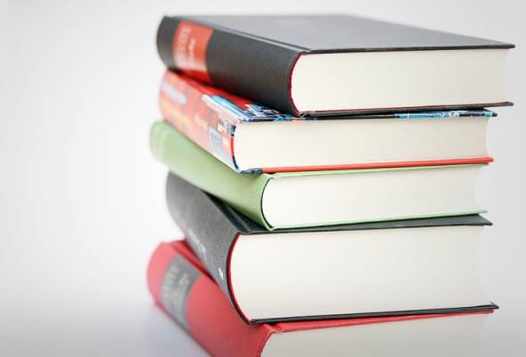 Pelajar IPT boleh mohon baucar buku RM100 bermula hari ini