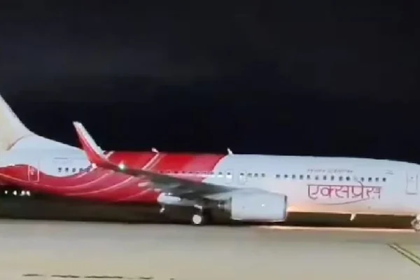 Pesawat Air India Express mendarat dengan selamat selepas alami masalah teknikal