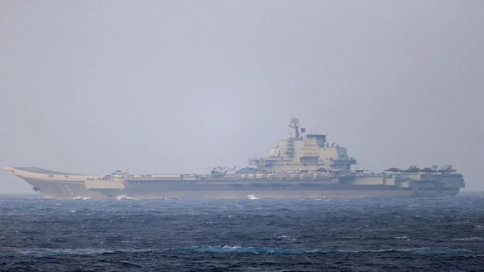 Taiwan 'berjaga-jaga' apabila kapal induk China dikesan di selatan negaranya