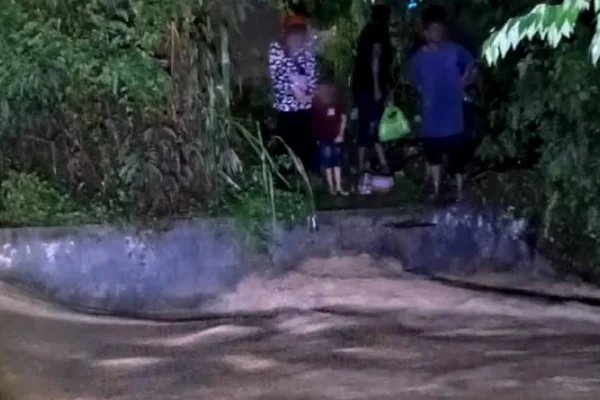 Bomba selamatkan 5 individu terperangkap kepala air