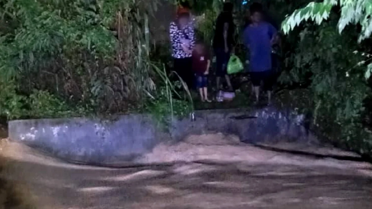Bomba selamatkan 5 individu terperangkap kepala air