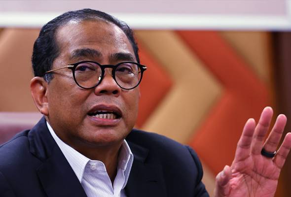 Kes buli hanya rosakkan imej UPNM, serah pada polis untuk siasat - Menteri