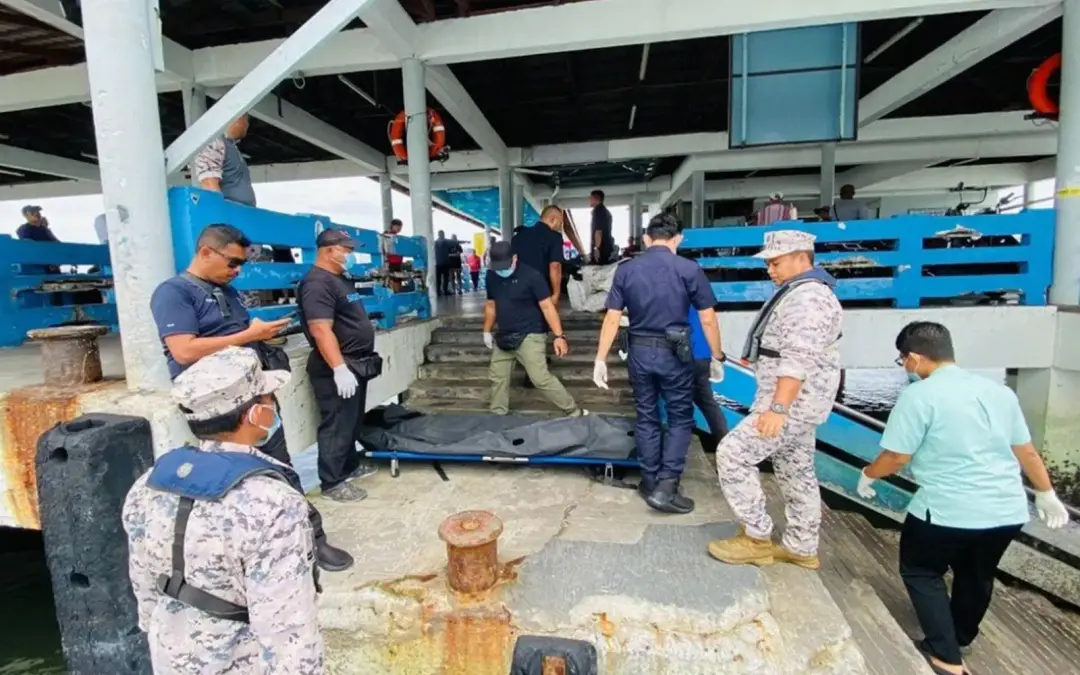 Nelayan jatuh laut ditemukan lemas