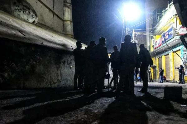 3 maut terkena tembakan polis ketika 'tinjauan masjid' di India