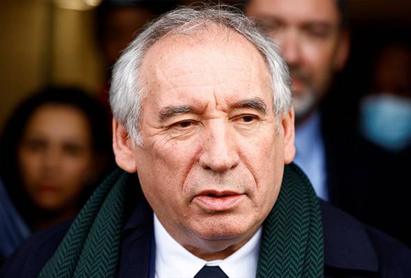 Bayrou galas tugas berat satukan Perancis