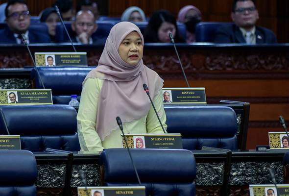 KPM tempatkan 13,749 guru baharu di seluruh negara - Fadhlina