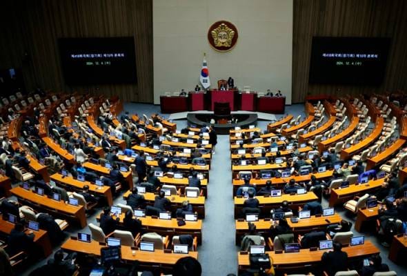Ahli Parlimen Korea Selatan sebulat suara undi batalkan undang-undang tentera