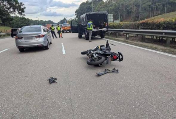 Penunggang motosikal maut, polis buru pemandu lori larikan diri