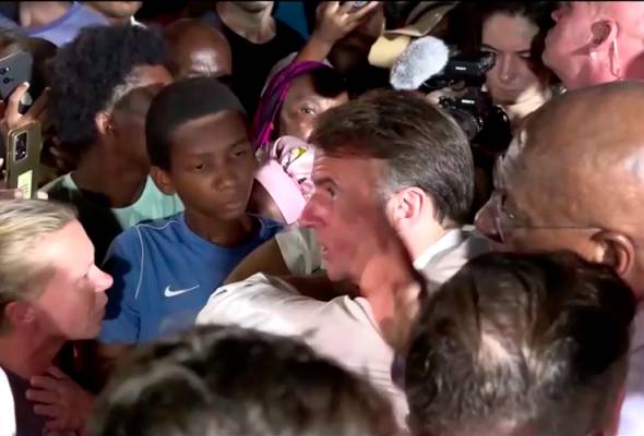 Taufan Chido: Penduduk kepulauan Mayotte luah kemarahan pada Macron