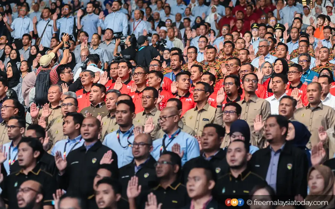 Tiada peluang kedua penjawat awam tak sain SSPA, kata Cuepacs