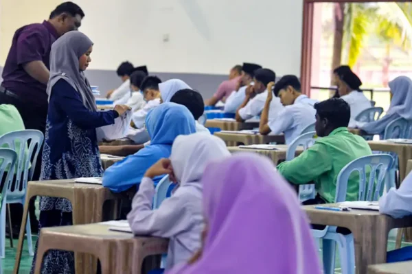KPM nafi kertas Sejarah SPM bocor