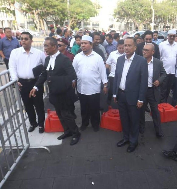 Titah Adendum: Takiyuddin, 3 Ahli Parlimen mohon jadi peguam pemerhati