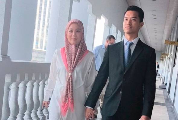 Vivy Yusof, suami didakwa atas pertuduhan pilihan salah guna dana Khazanah, PNB