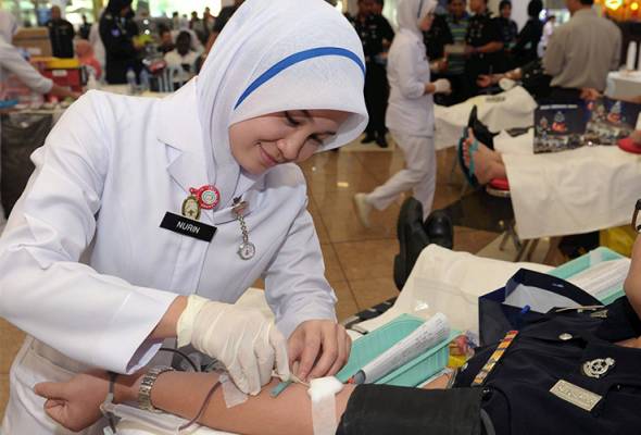 Perbaiki terma perkhidmatan jururawat berbanding longgar syarat kemasukan - MMA