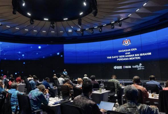 Jemaah menteri perlu terbuka terima kritikan, perbaiki kelompongan - PM Anwar