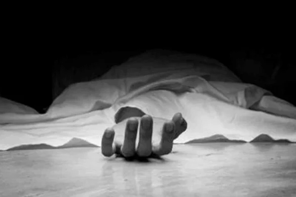 Kanak-kanak maut, kereta dipandu bapa terhumban dalam gaung