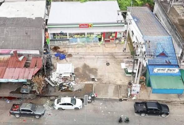 23 individu termasuk 7 anggota polis cedera dalam letupan bom di Yala