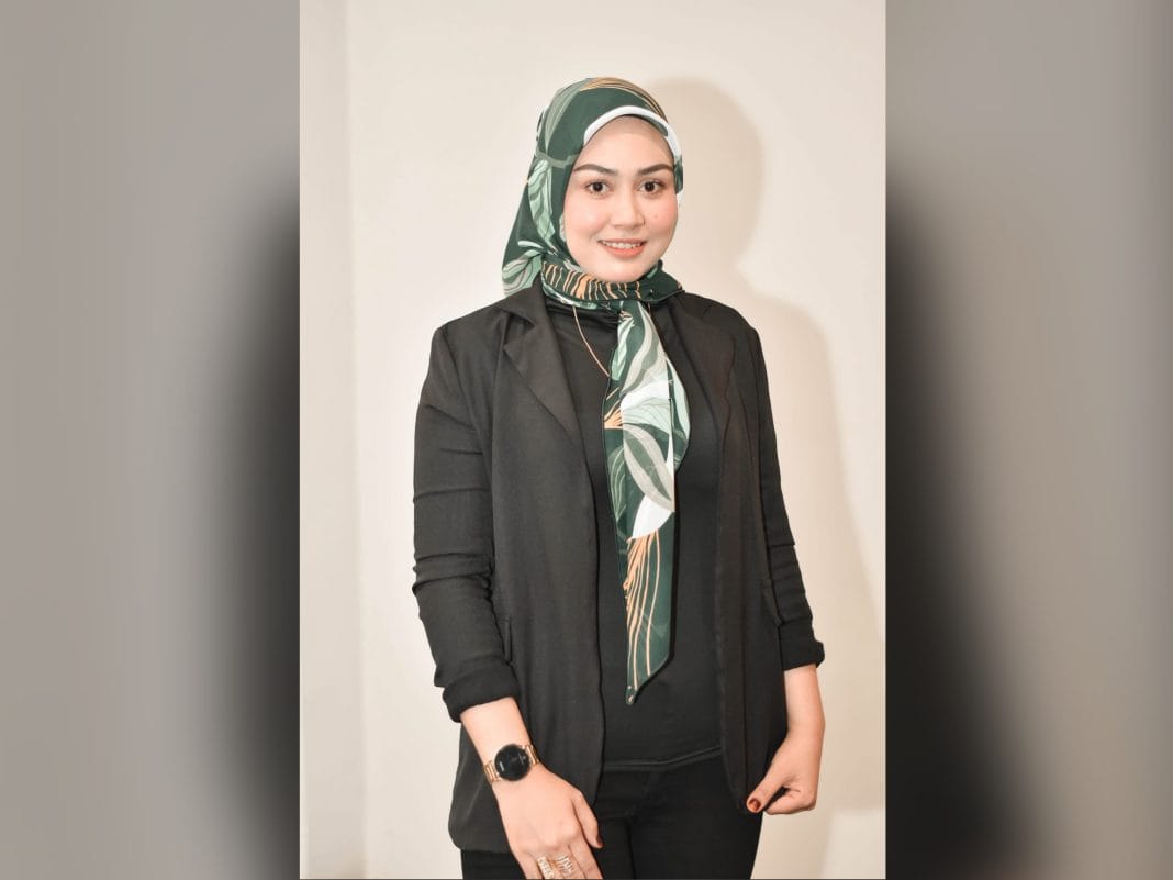 Eda Ezrin, suami serta empat rakan bebas tuduhan miliki pil kuda